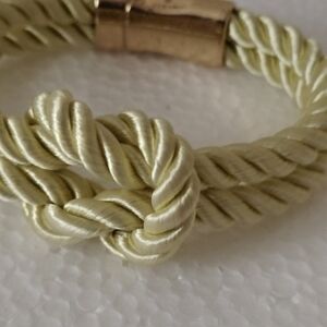 Leo Mazzotti Light Green Rope Knot Bracelet Small Magnetic closure